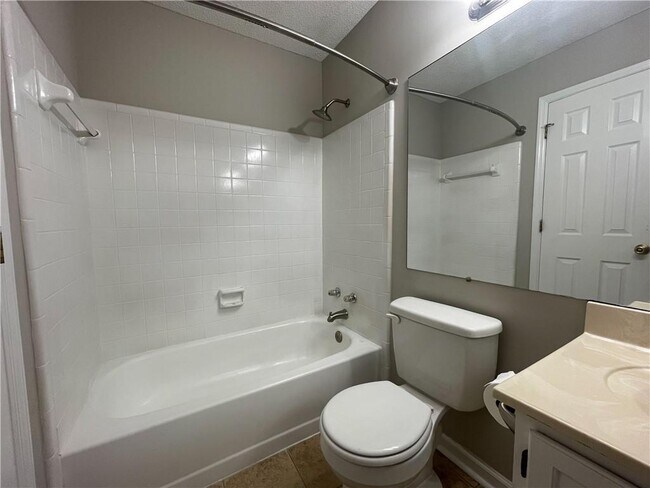 Building Photo - 1107 Sandy Ln Dr