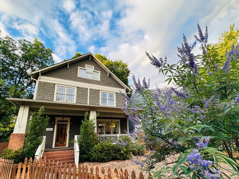Front yard with emphasis on Native plantings - 1896 Hosea L Williams Dr NE