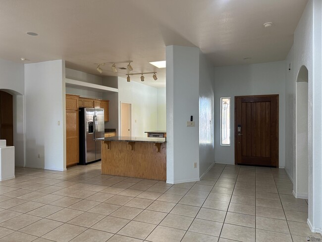 Building Photo - 4722 W 28th Pl