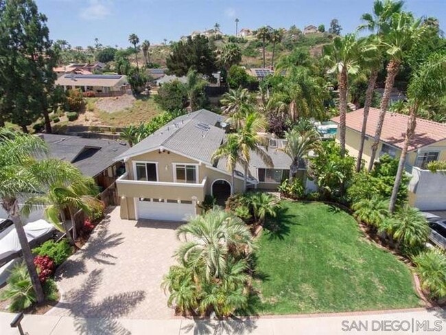Building Photo - 4810 Refugio Ave