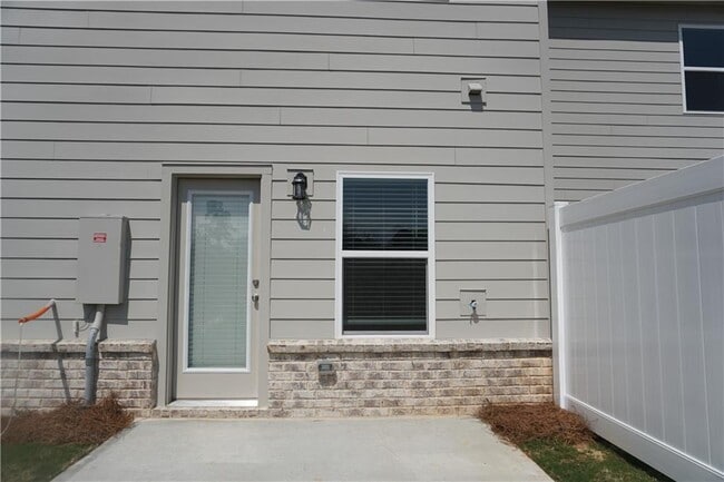 Building Photo - 6727 Armonia Dr