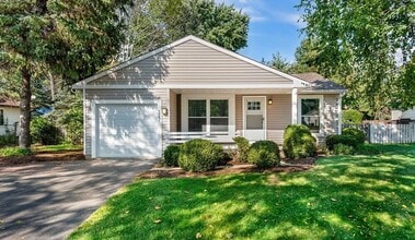 Building Photo - 327 Danbury Dr