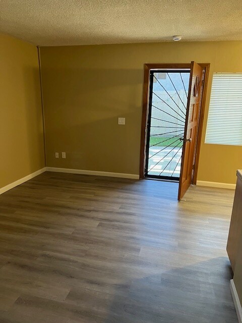 Building Photo - 239 G St