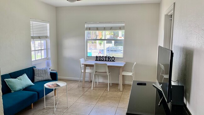 Building Photo - 30 NW 45th St