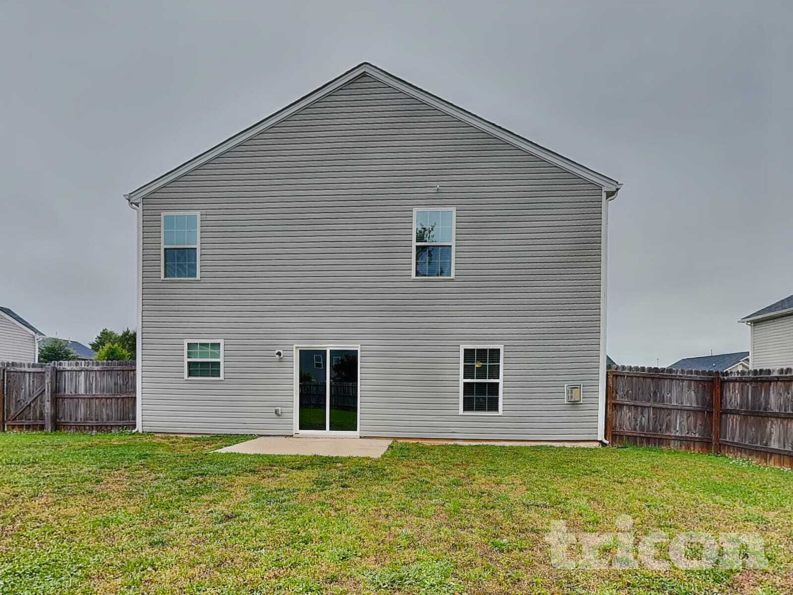 Building Photo - 2355 Whisperwood St