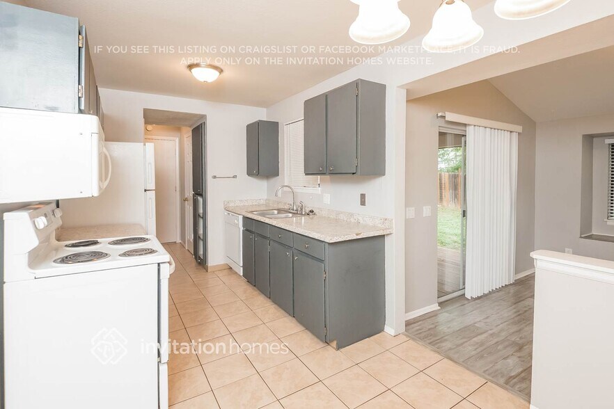 Building Photo - 4777 S Pagosa Way