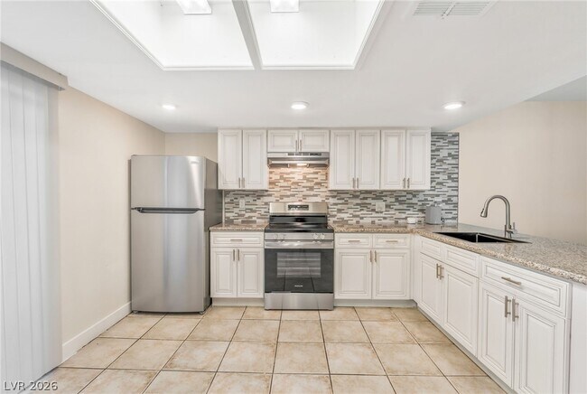 Building Photo - 6224 Yerba Ln