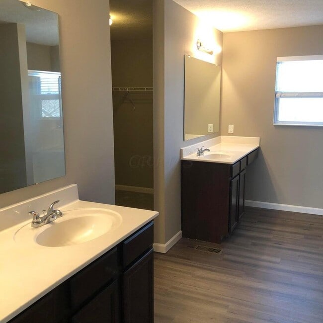 Building Photo - 1417 Hoovler Way