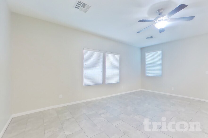 Building Photo - 12572 W Lindbergh Dr