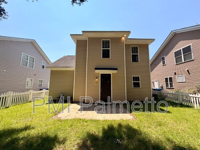 Building Photo - 6877 Pennington Rd