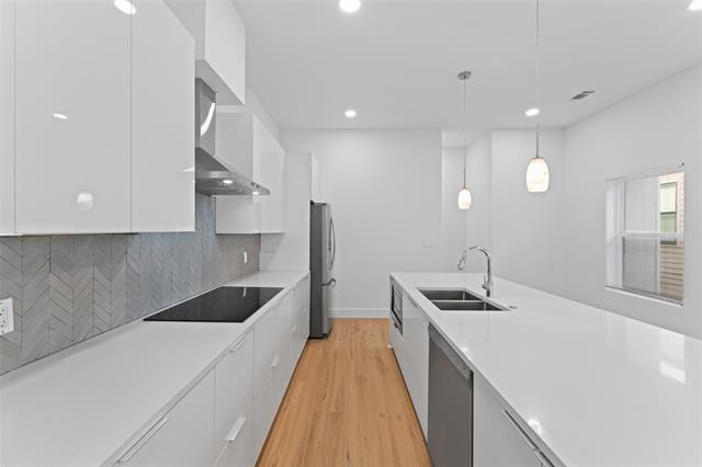 Building Photo - 2513 Crossman Ave