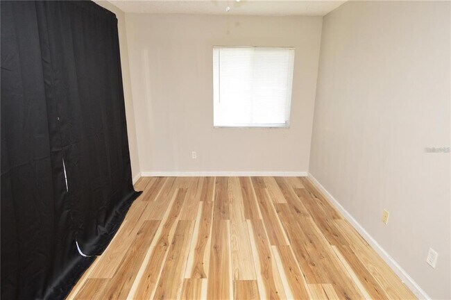 Building Photo - 2904 Lichen Ln