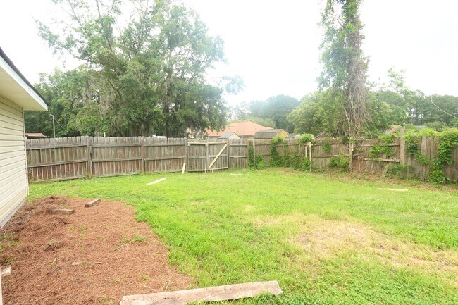 Building Photo - Available Soon!