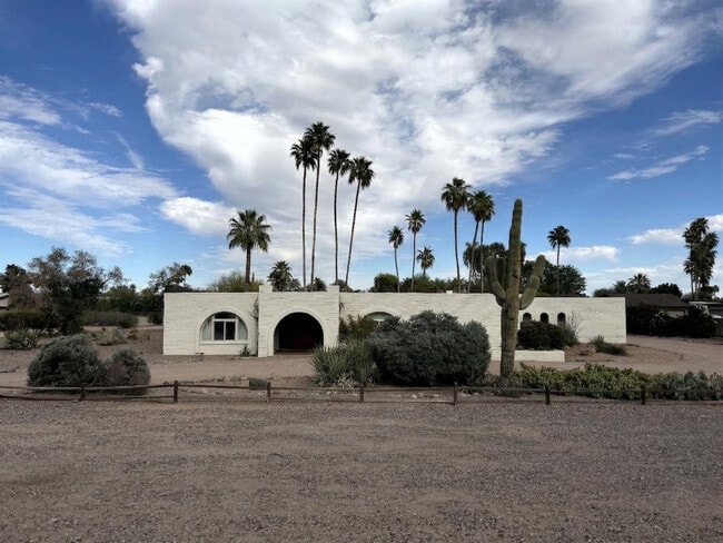 Building Photo - 6311 N 74th St