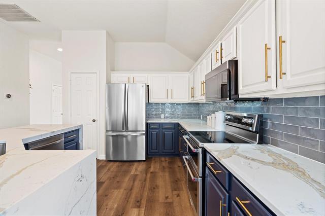 Building Photo - 7301 Beckington Dr