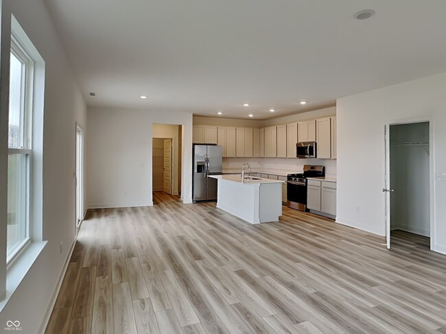 Building Photo - 7308 Darley Ln