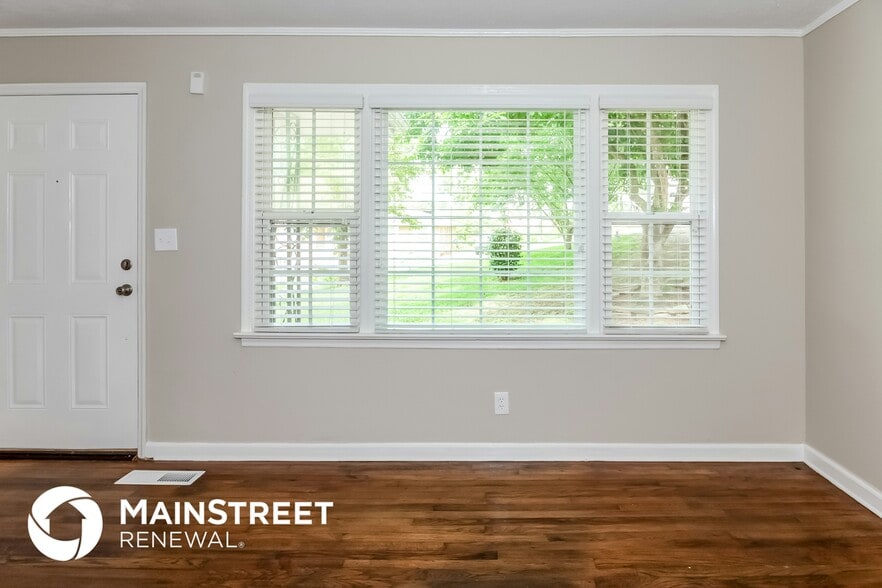 Building Photo - 8198 Spillers Dr SW