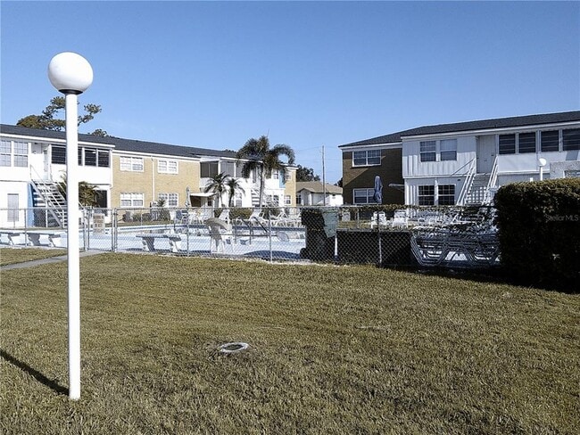 Building Photo - 4158 S Tamiami Trl