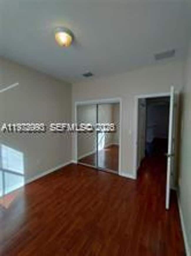 Building Photo - 8546 SW 165th Pl