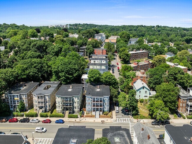 Building Photo - 159 South St