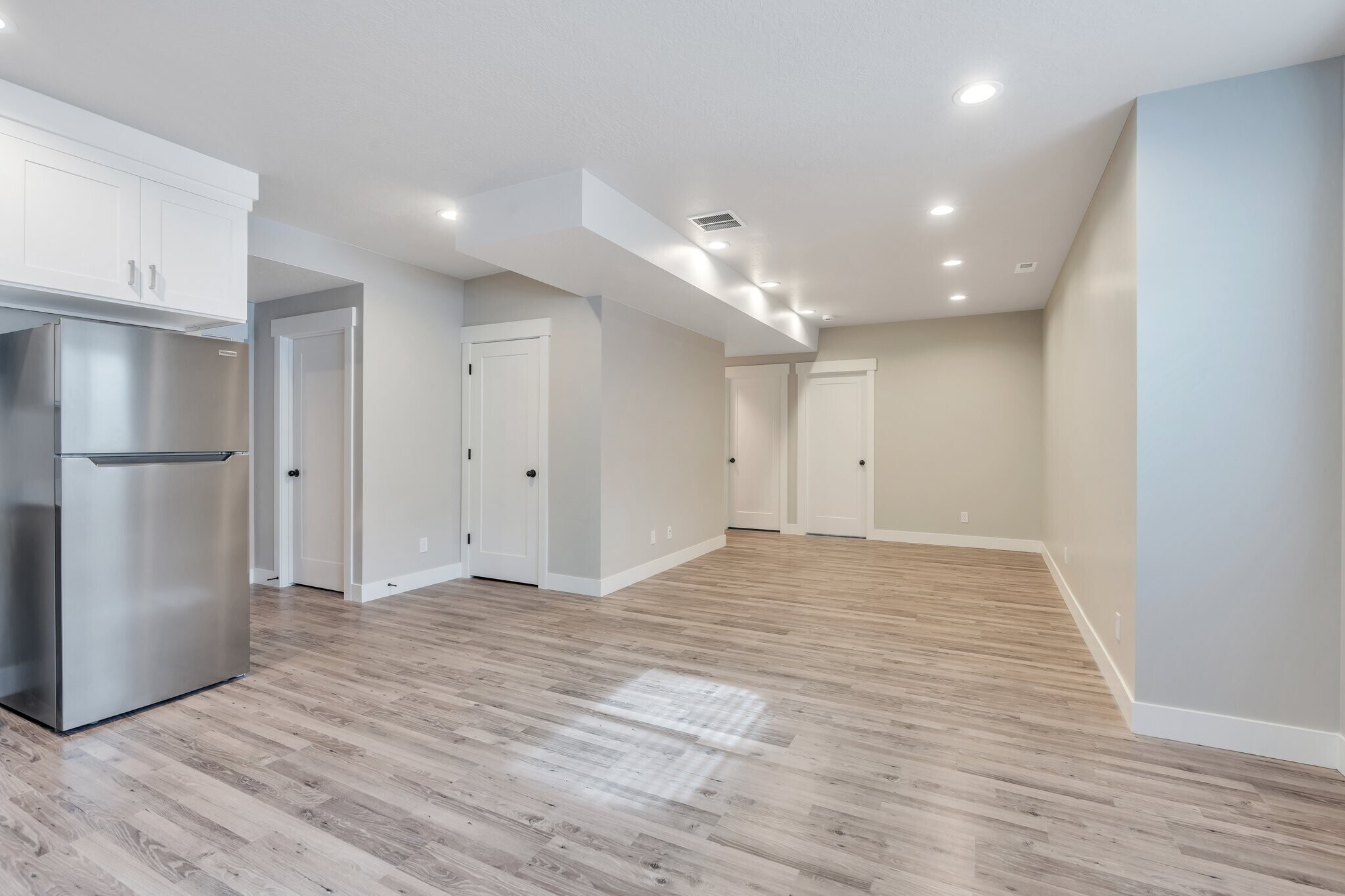 Building Photo - 624 N Hiddleston Dr