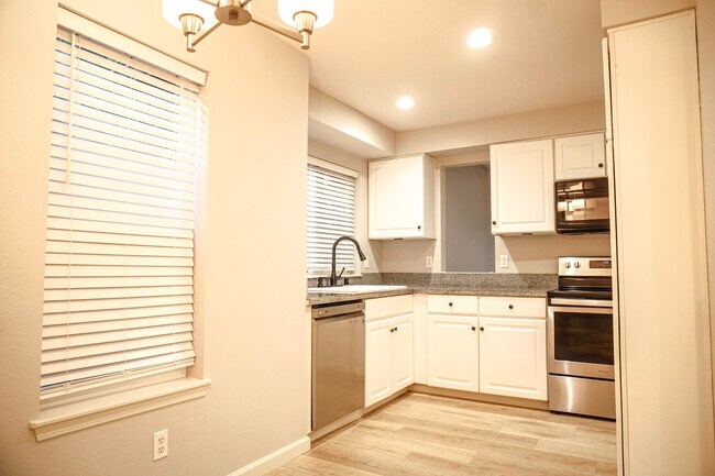 Building Photo - 18713 20th Ave SE