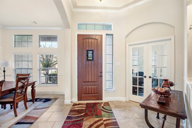 Building Photo - 6703 Honeycrest Lane