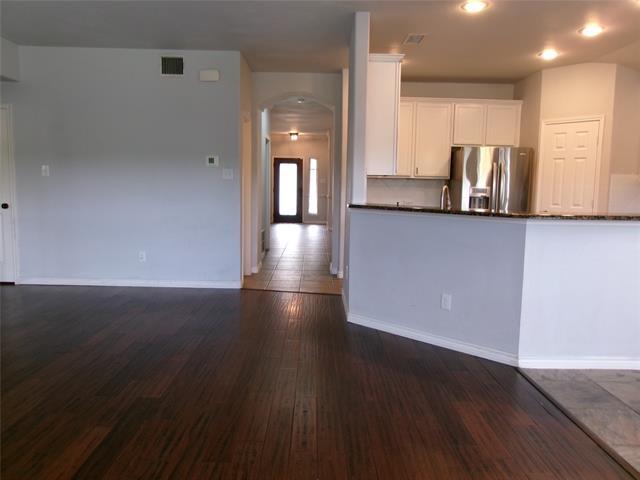 Building Photo - 5727 Mountain Hollow Dr