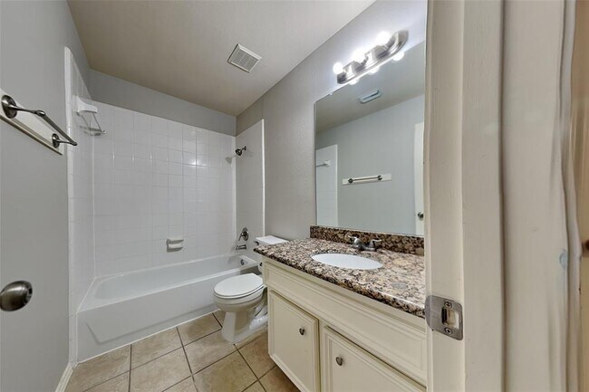 Building Photo - 11022 Pierce Valley Dr
