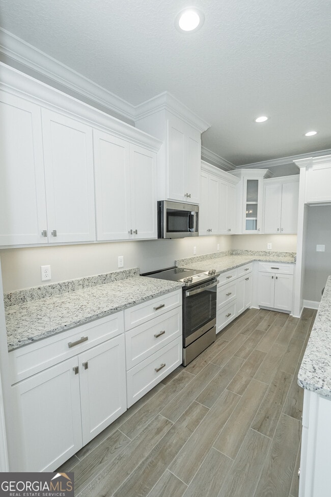 Building Photo - 229 The Villas Wy