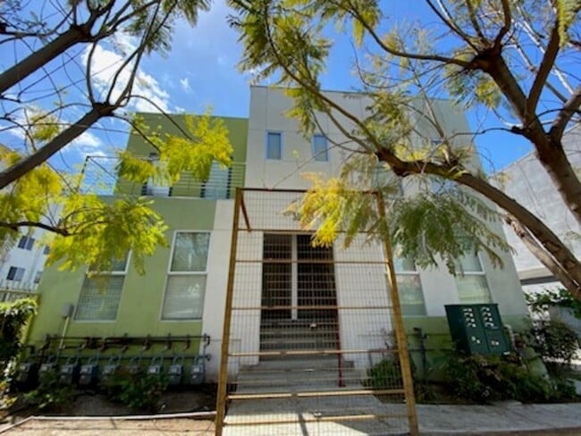 Building Photo - 309 S. Berendo Avenue,