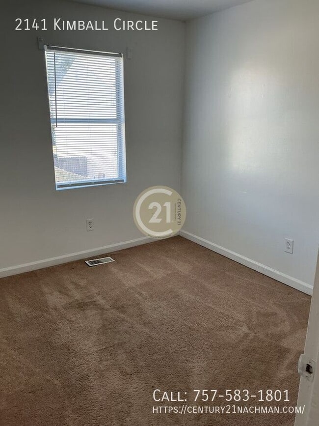 Building Photo - 2141 Kimball Cir