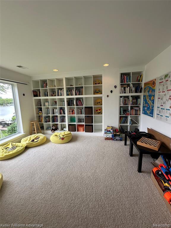 Building Photo - 4066 Fieldview Ave