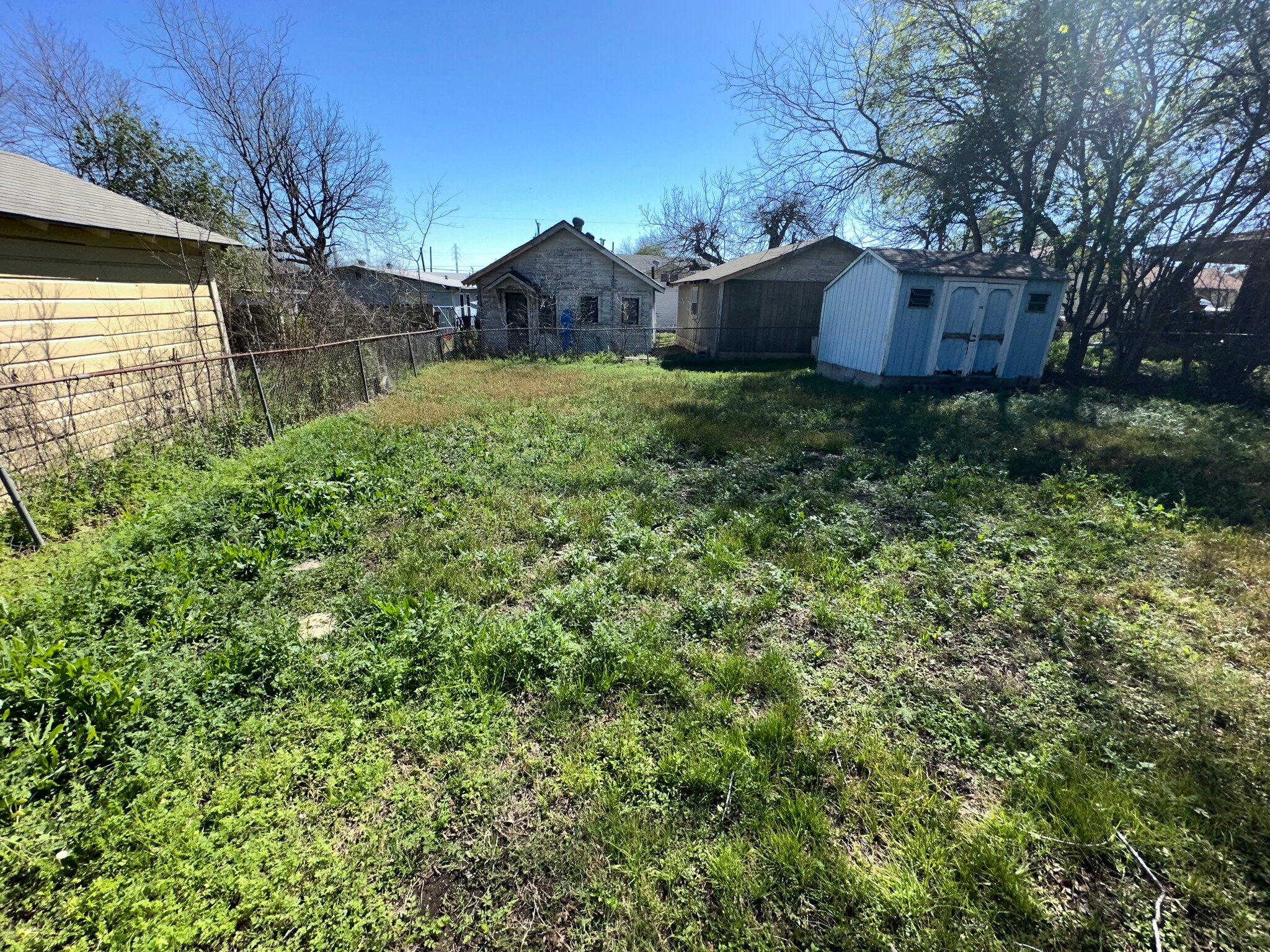 Building Photo - 1030 Canton