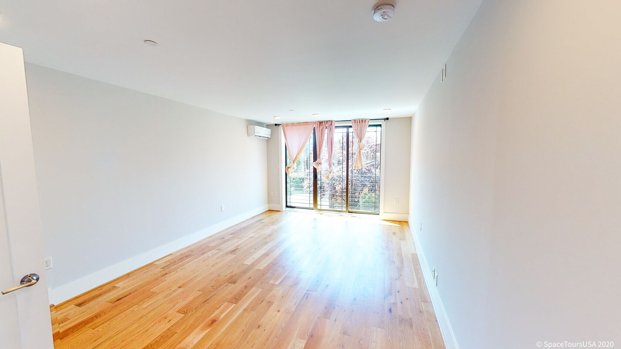 Building Photo - 1311 Pennsylvania Ave SE