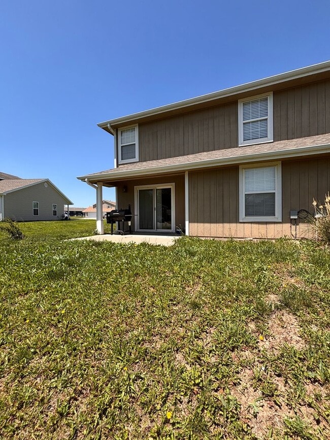 Building Photo - Italian Estates Property Management
