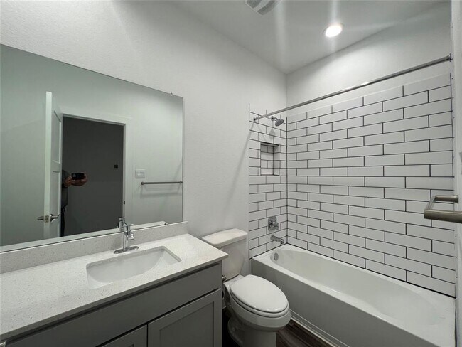 Building Photo - 14162 Primrose Rdg Ln
