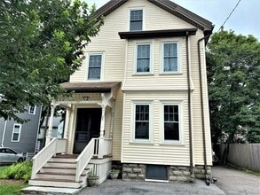 Building Photo - 27 Franklin St