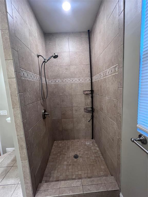 Building Photo - 1205 Fairwood Rd