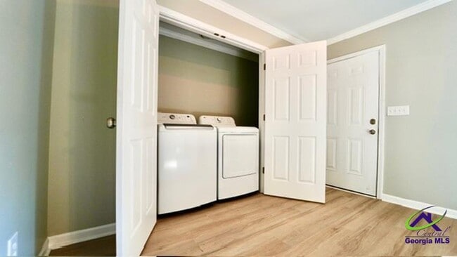 Building Photo - 311 S 2nd St