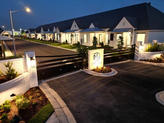 Building Photo - New Construction Upscale Single Story Townhome in Gated Community