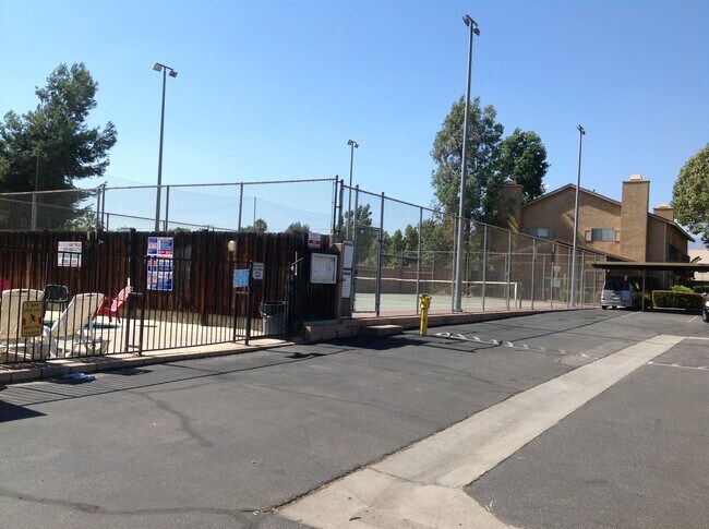 Pool and Tennis Court - 918 S Mountain Ave