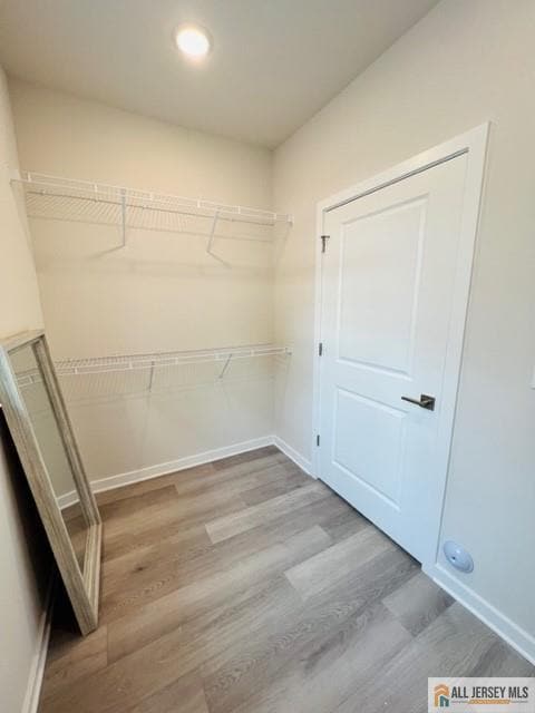 Building Photo - 463 Old Post Rd