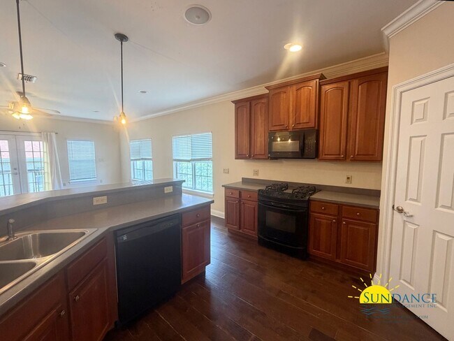 Building Photo - Spacious 3 bedroom home in Niceville!