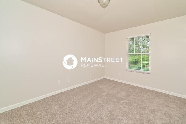 Building Photo - 6509 Ellesmere Dr NW