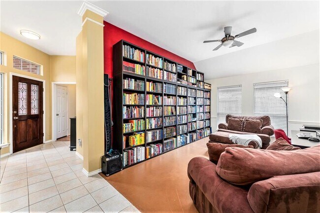 Building Photo - 21506 Willow Glade Dr