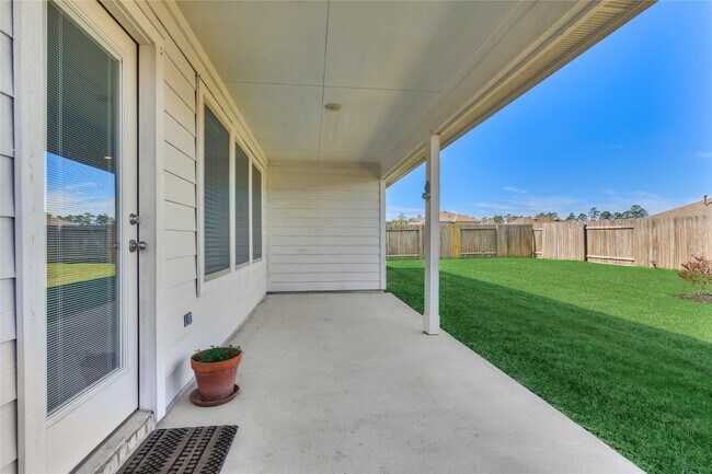 Building Photo - 13959 Leigh Lake Ln