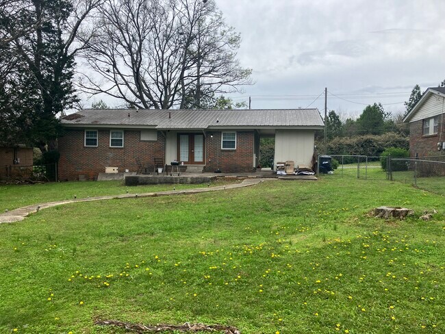 Building Photo - 2846 Brooklane Dr