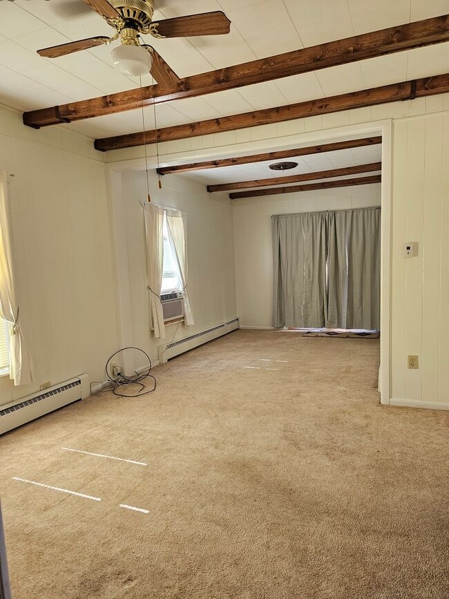 Building Photo - One Bed One Bath House