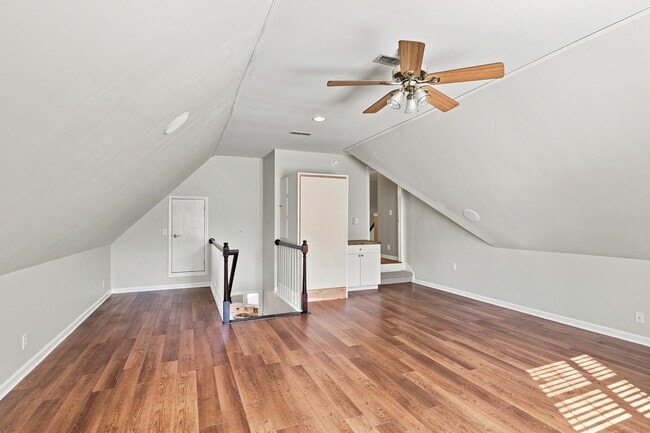 Building Photo - 2908 Caymen Ct